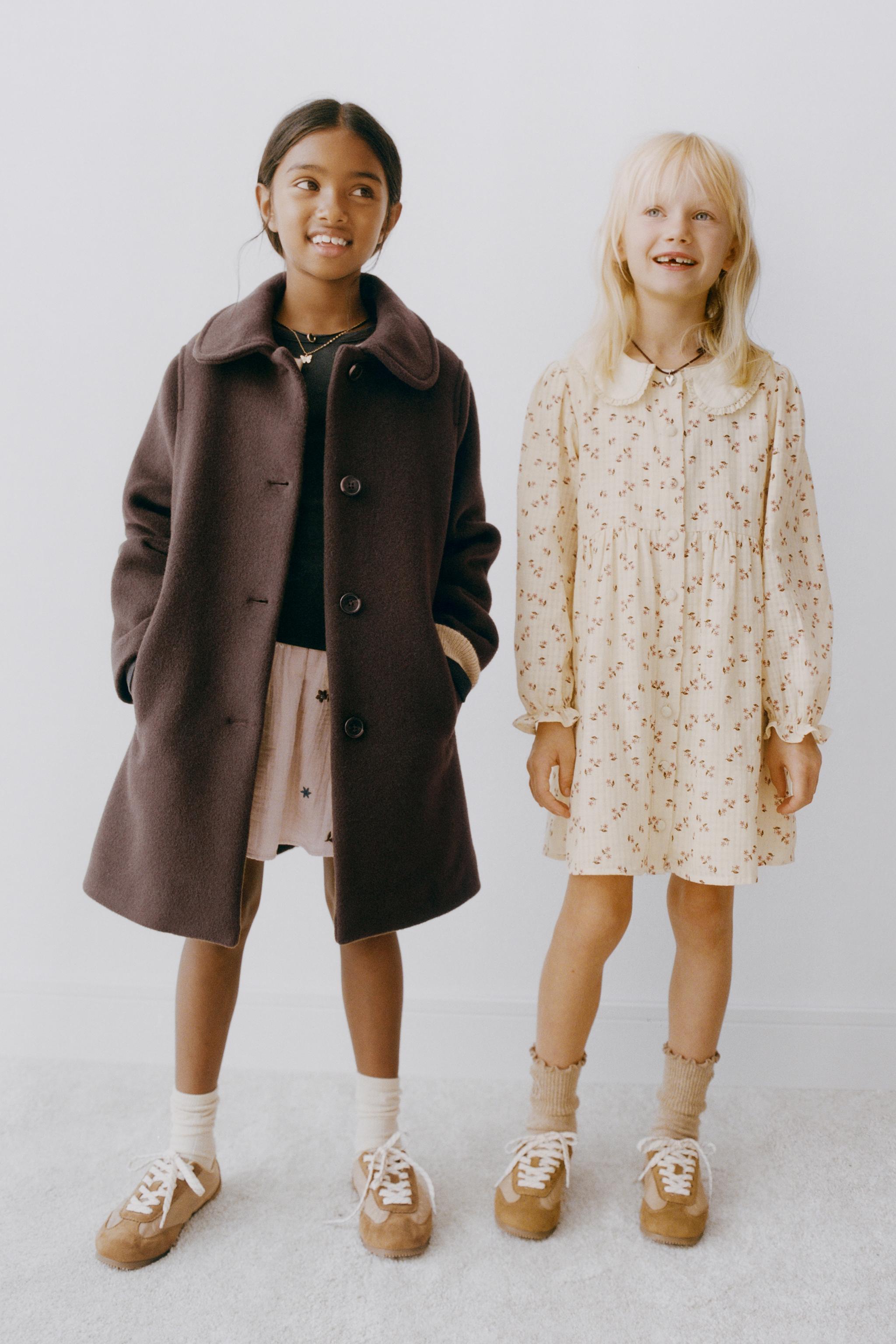 ROBE À FLEURS COL CONTRASTÉ